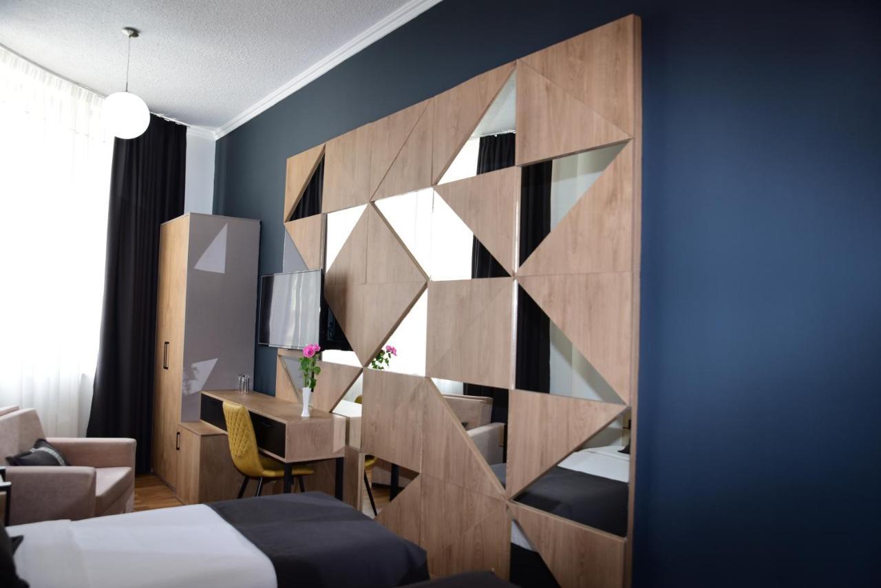 Comfort Tirana