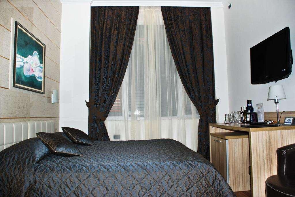 Hotel Comfort 4*
