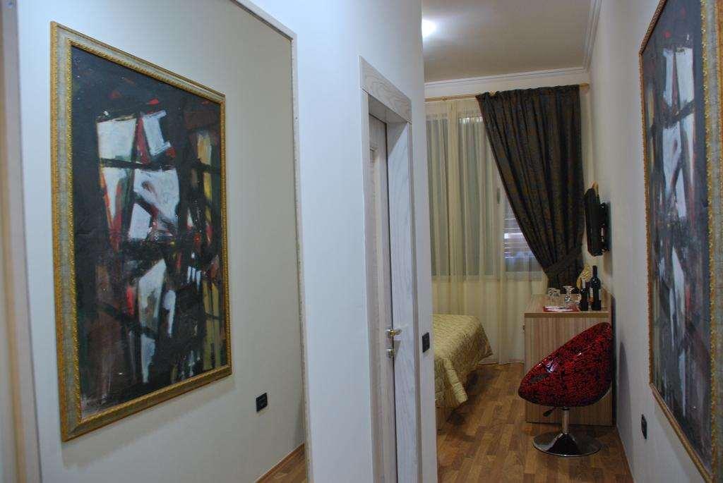 Hotel Comfort Tirana